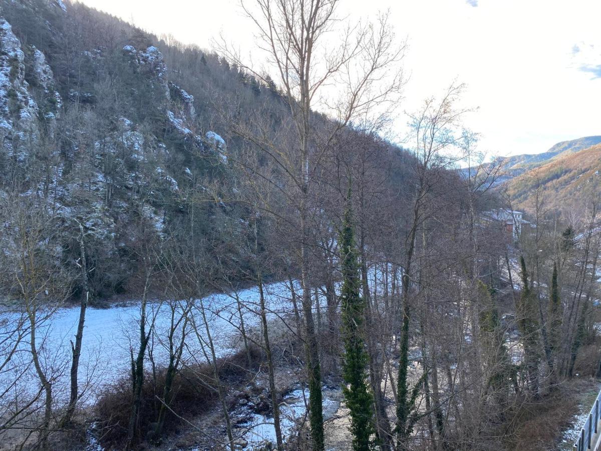 Duplex Roca Del Sucut Apartman Ribes de Freser Kültér fotó